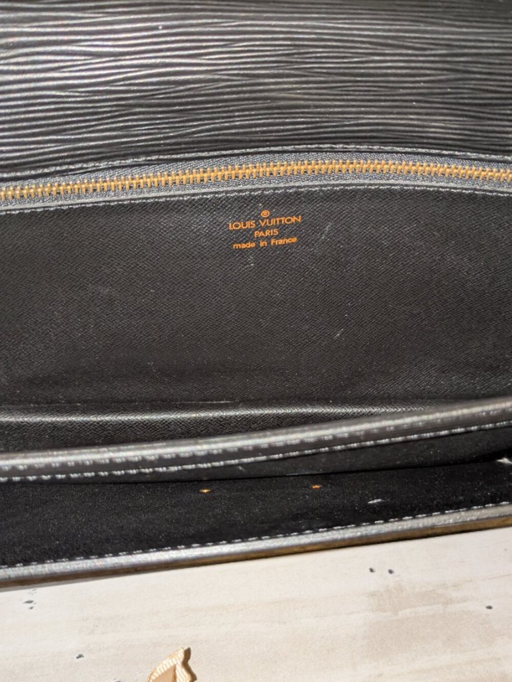 Authentic Louis Vuitton Epi Sellier Pochette Clutch Shoulder Bag Vintage - Picture 14 of 17